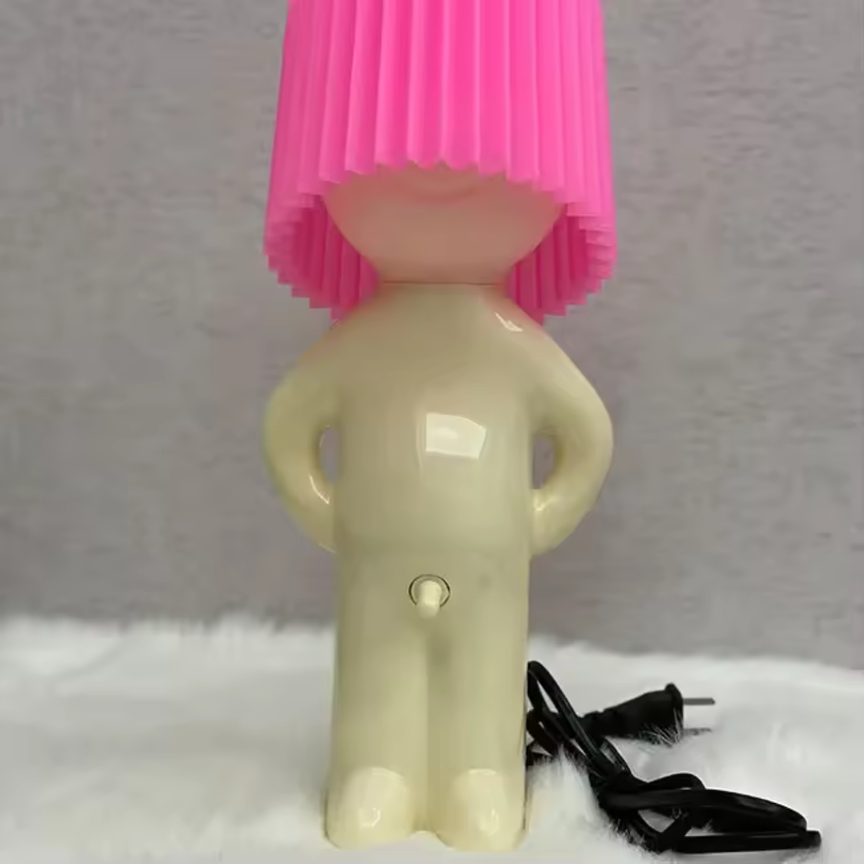 Lampada da Scrivania Originale a Forma di Figurina