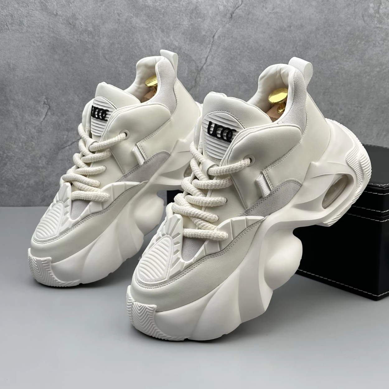 Sneakers Vintage con Ammortizzazione a Cuscino d’Aria