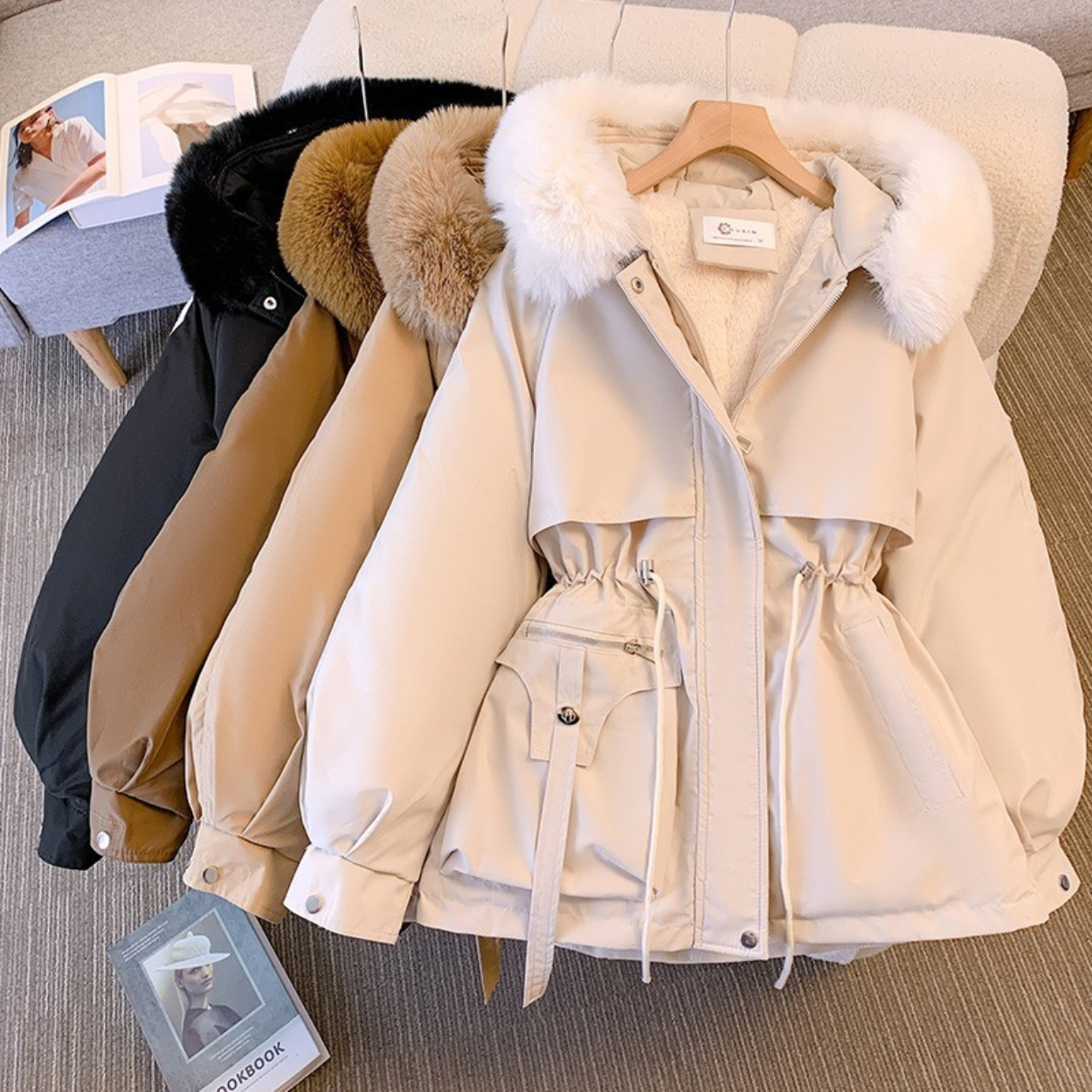 Parka Invernale Donna con Cappuccio e Fodera Calda