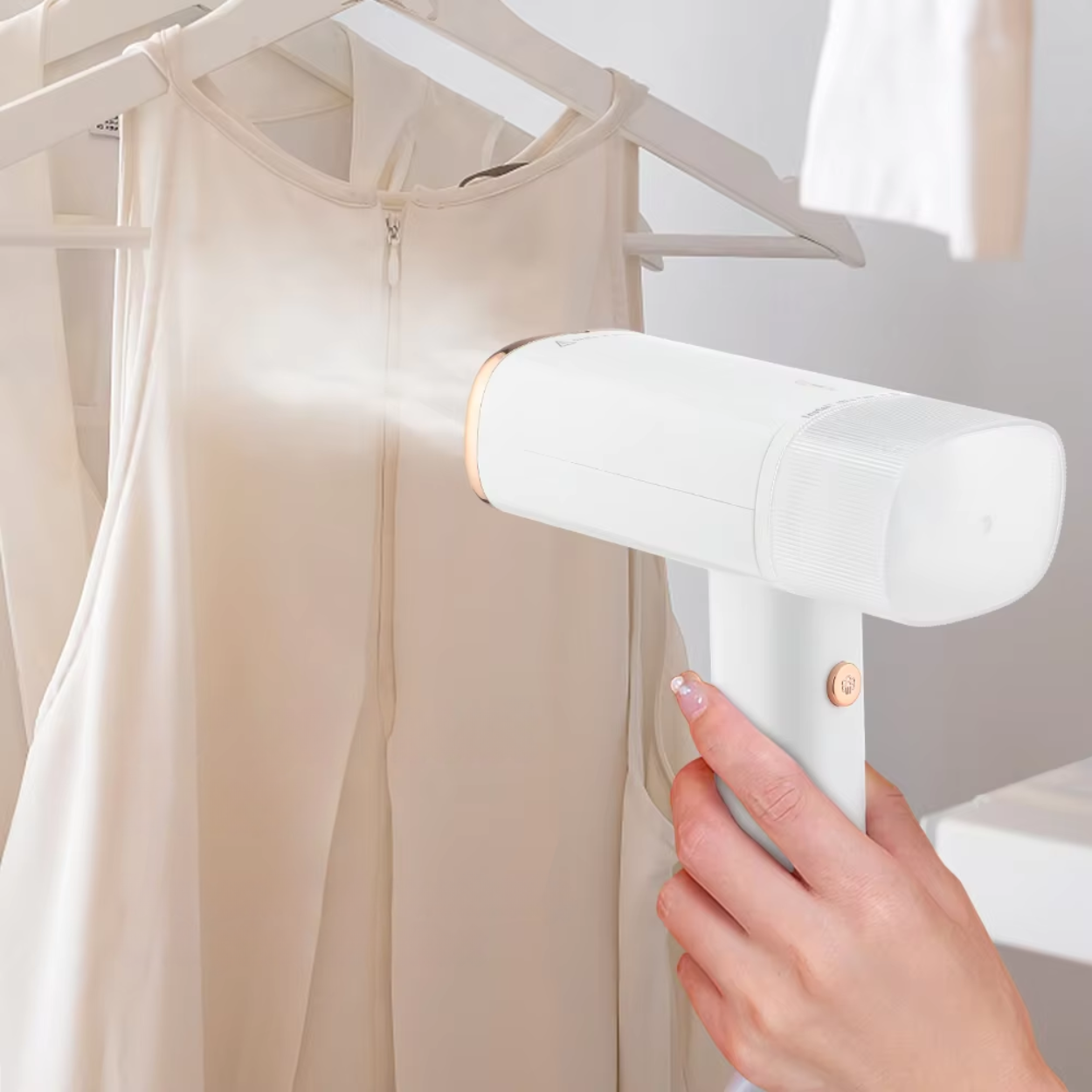 Ferro da Stiro a Vapore Compatto e Leggero