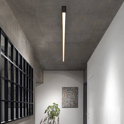 Lampada da soffitto regolabile elegante