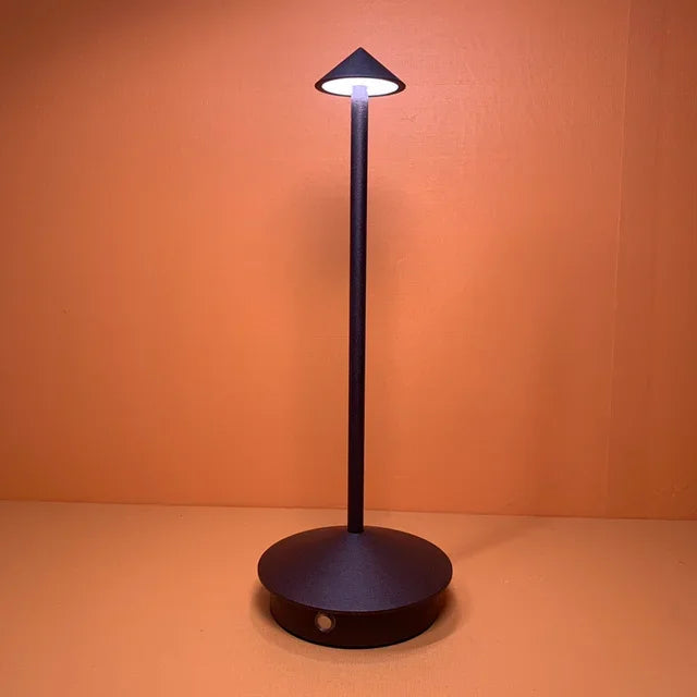 Lampada da Tavolo Elegante con Comando Touch